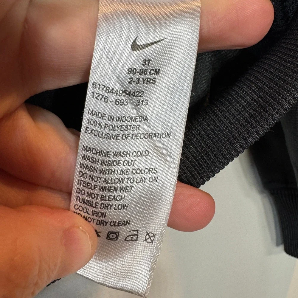 Nike Track Jacket Kids 3T Gray White‎ Swoosh Zip Up Activewear Performance Wear